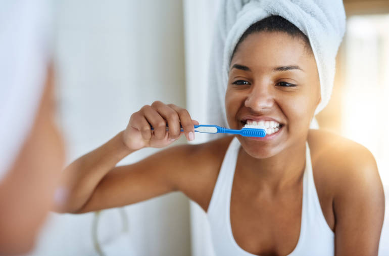 Le brossage des dents : techniques efficaces pour une hygiène optimale